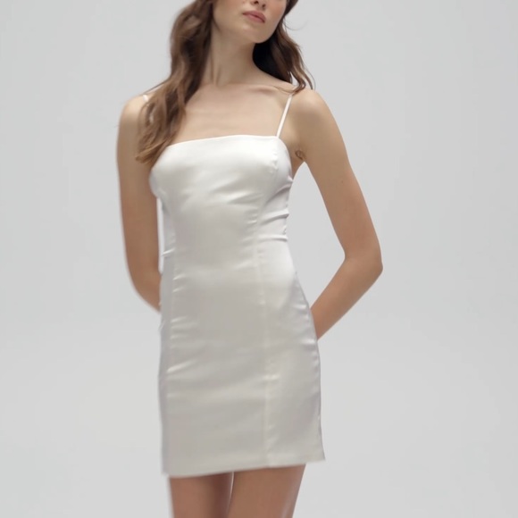 Aritzia Fits size Xs-S Aritzia Perfect Silky Mini Dress - Picture 9 of 10